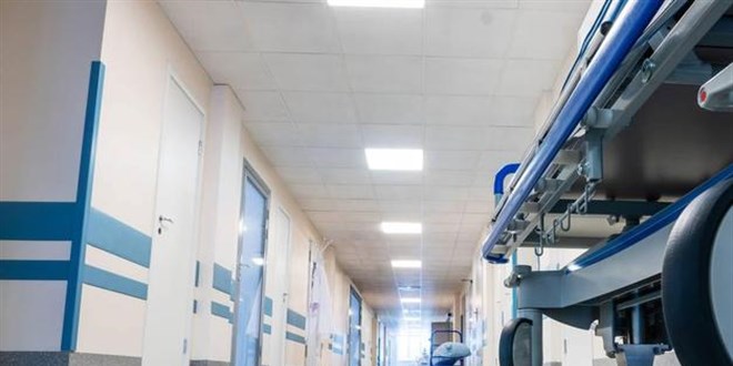15 yıl işe gitmeden 5.3 milyon lira maaş aldı