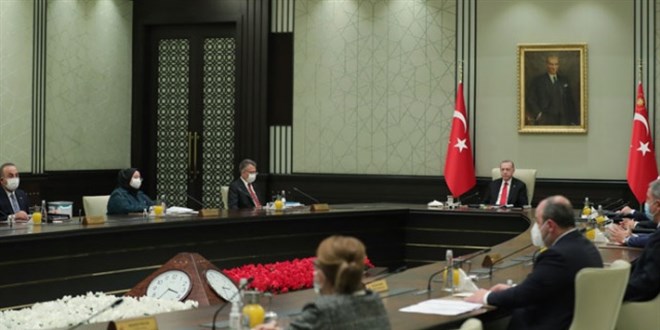 Gözler Kabinede: Ek tedbirler mi alınacak yoksa tam kapanma mı olacak?