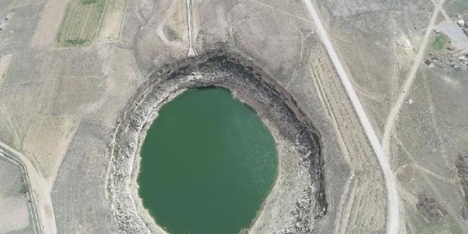 Timra� Obruk G�l�'n�n suyu 8 metre azald�