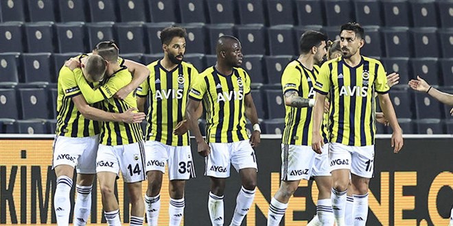 Maç'ta 5 gol var! Kazanan Fenerbahçe