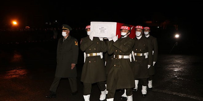 �ehit Mustafa �al�m t�renle memleketine u�urland�