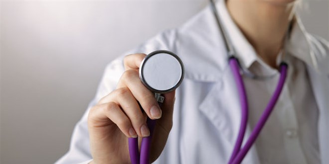 Ge�en y�l koronay� atlatan gen� doktor bu y�l koronay� yenemedi