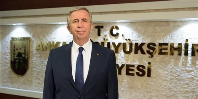 Mansur Yava�'tan memurlara bayram ikramiyesi