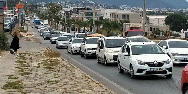 Uzmanlardan bayram uyarısı: Dalga dalga yayacaklar