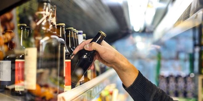 İçişleri Bakanı: Marketlerde içki satışı kısıtlaması devam ediyor