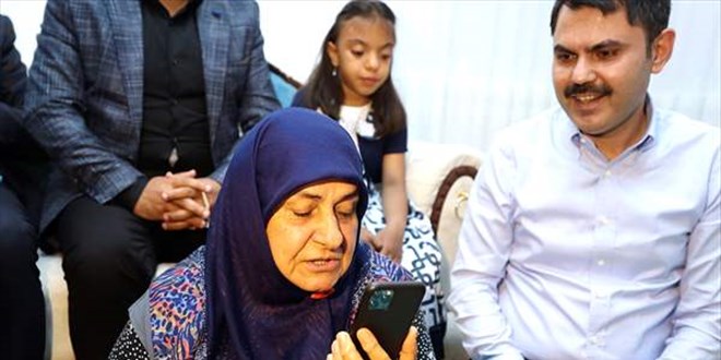 Erdoğan, Elazığlı depremzede aileyle telefonda görüştü
