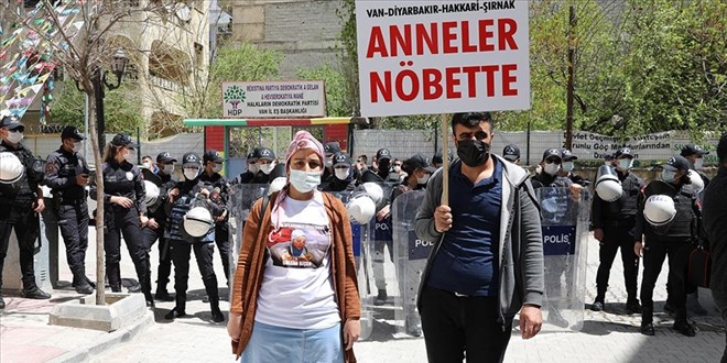 Evlad� da�a ka��r�lan aile HDP ve PKK'ya isyan etti