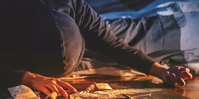 Polis bir gence el uzattı 27'si kurtuldu