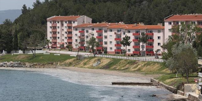 Çanakkale Boğazı'nda da görülen 'deniz salyası' balıkçılığı tehdit ediyor