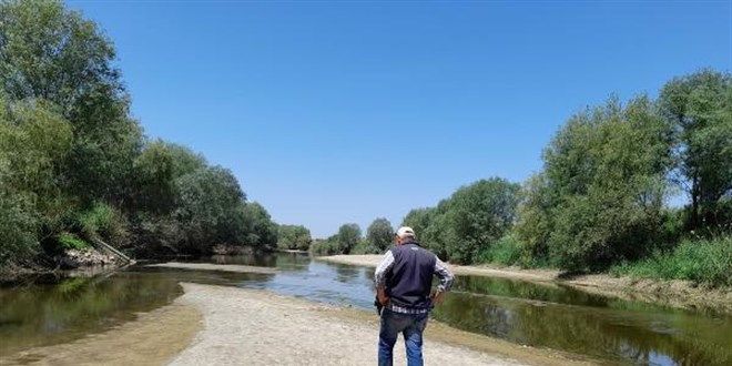 İlk kez böyle görüntülendi, Büyük Menderes Nehri kurudu