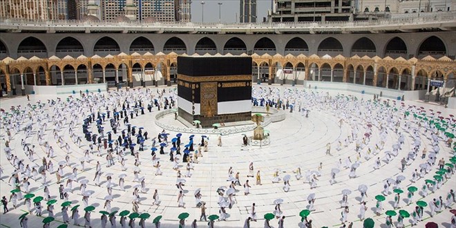 Suudi Arabistan hac ibadetini yasaklamayı düşünüyor