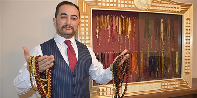 900 bin TL değerinde tespih koleksiyonuna sahip