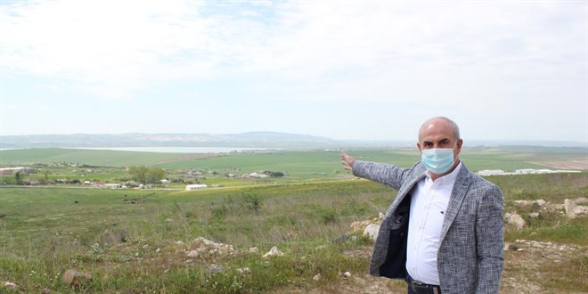 Pandemiyi fırsat bilip göl havzasını imarlı arazi diye sattılar