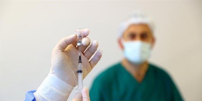 'BioNTech aşısının 2'nci dozunun yan etkisi biraz daha fazla'