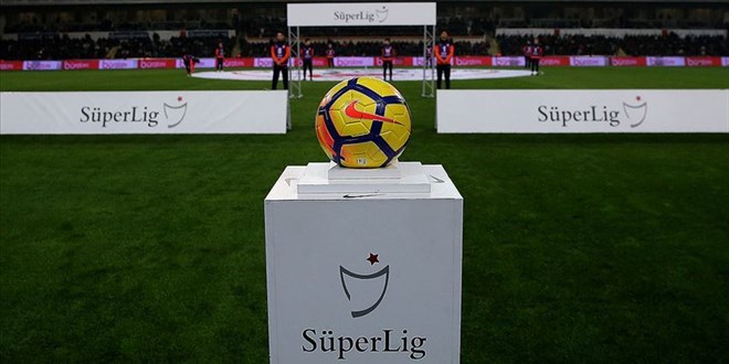 Süper Lig'de şampiyonluğu ve ligde kalmayı belirleyecek kritik cumartesi