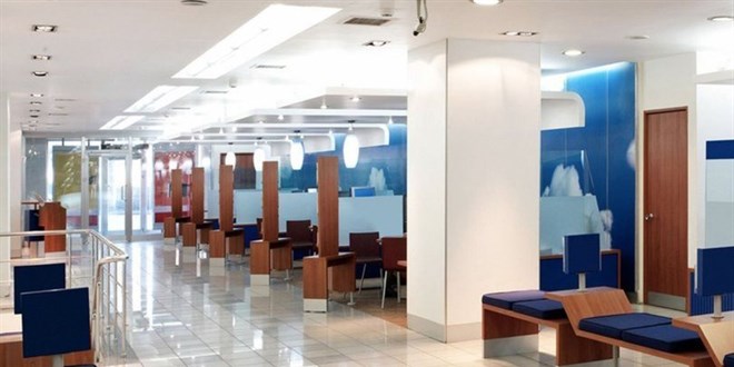 9 günlük tatilde bankalar açık mı?