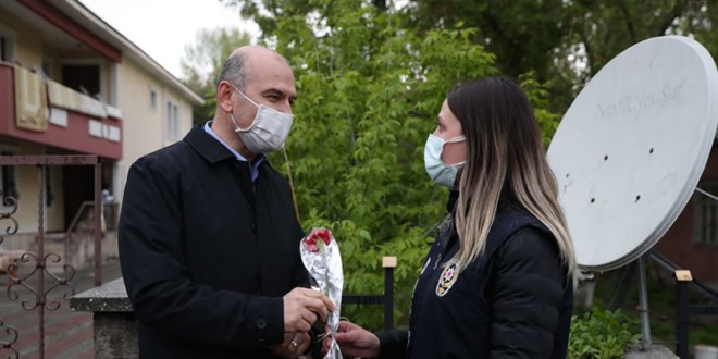 Bakan Soylu, ehit annelerinin Anneler Gn'n kutlad