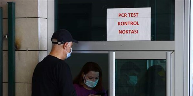 S�n�r kap�lar�nda 'PCR testi ibraz� zorunlulu�u' uygulamas� s�r�yor