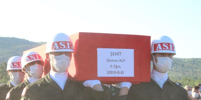 Şehit Teğmen Osman Alp son yolculuğuna uğurlandı