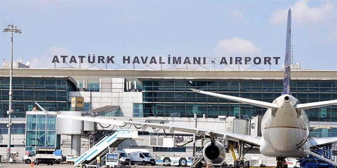 Learjet 60 tipi i� jeti, Atat�rk Havaliman�'na acil ini� yapt�