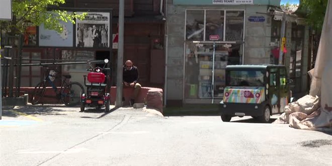 Adalar'daki atların akıbeti tartışılmaya devam ediyor
