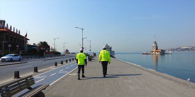 Akşam ve haftasonu yasakları devam mı edecek?