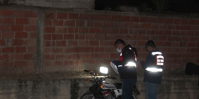 Beton duvara çarpan motosikletteki 1 kişi öldü, 1 kişi yaralandı