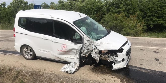 Tekirdağ'da zincirleme trafik kazası: 1 sağlık personeli yaralı