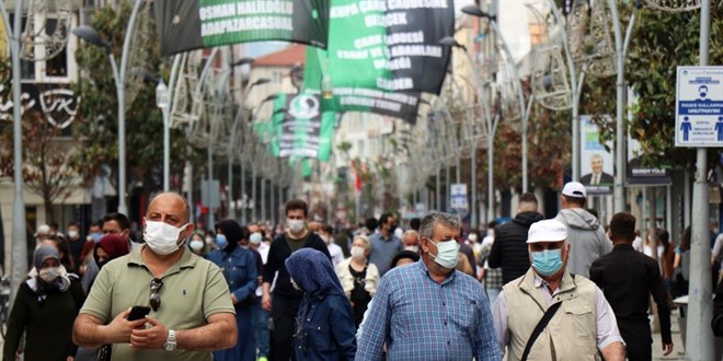 20 gün önce virüsü atlattı, söyledikleri ile şaşkına çevirdi