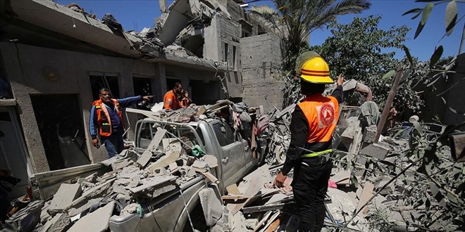 Gazze'deki saldırılarda 63'ü çocuk, 217 kişi hayatını kaybetti
