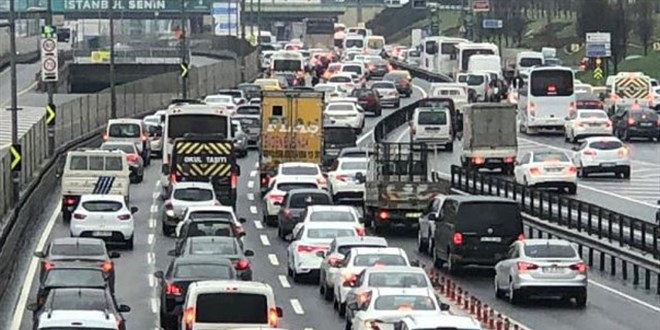 Trafik sigortasındaki aracılar ortadan kaldırılacak