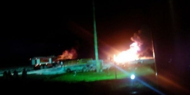 Diyarbakr'da askeri tesise 2 maket uakla saldr