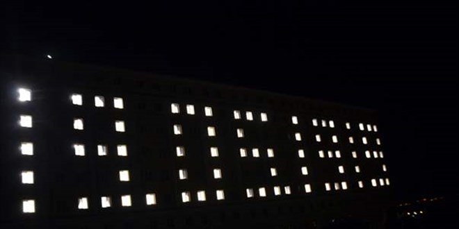 Öğrenci yurdunda '19.05.1919' koreografisi