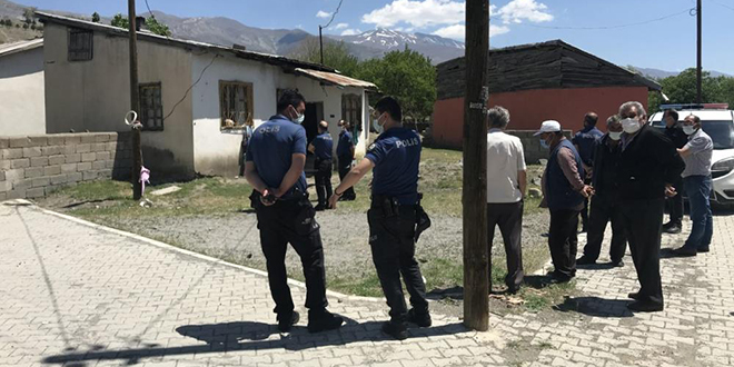 7 aylık hamile kadın karnındaki çocuğu düşürmek için çatıdan atladı