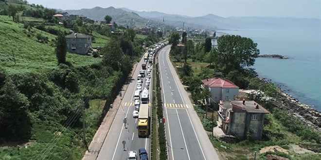 Çay göçü ile gelen 30 bin kişiye uyarı