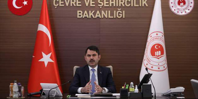 Bakan Kurum: 300 bin sosyal konut ve kentsel d�n���m konutu in�as� y�r�t�l�yor