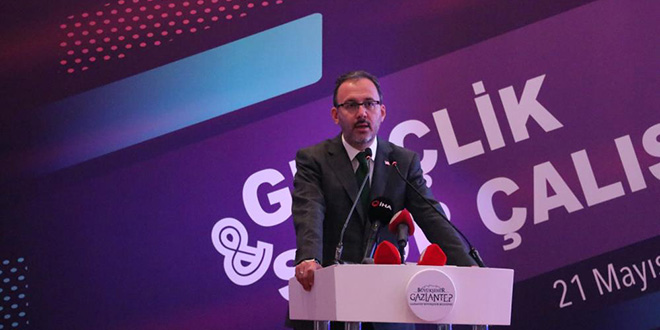 Bakan Kasapoğlu: Pandemide dijital bağımlılık arttı