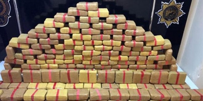 Avrupa'ya giden 19 ton eroini Türkiye yakaladı