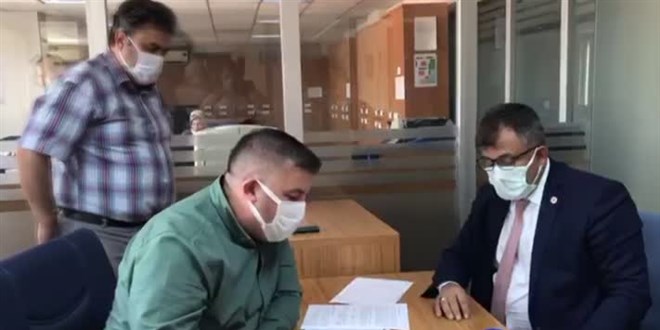 Kastamonulu �ehit ailesine belediye ba�kan�ndan ev hediyesi