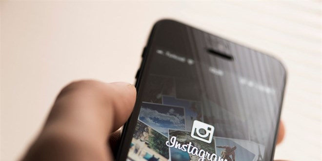 Dedeler Facebook, torunlar Instagram kullanıyor