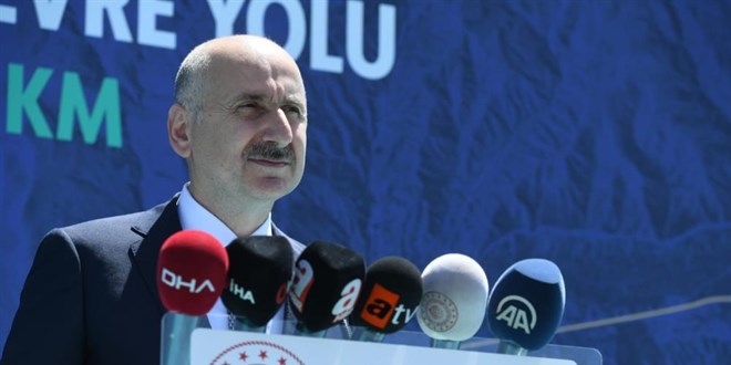 Bakan Karaismailoğlu, Çamlıca Kulesi'nin açılacağı tarihi açıkladı
