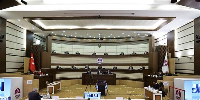 Danıştay eski üyelerinin Yüce Divan'da yargılanmasına devam edildi