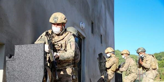 Diyarbakır kırsalında hava destekli narko-terör operasyonu başlatıldı