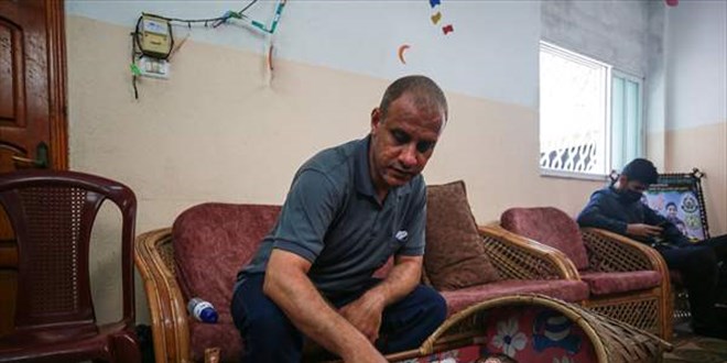 Eşi ve 4 çocuğunu kaybeden Gazzeli baba, Erdoğan'dan yardım istedi
