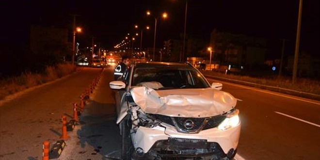 Aksaray'da araçtan fırlayarak alt geçide düşen sürücü öldü, 2 kişi yaralandı