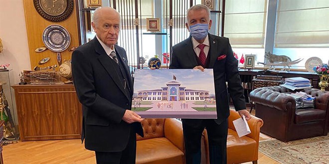 Bahçeli'den Şuşa'ya yapılacak okul hakkında açıklama