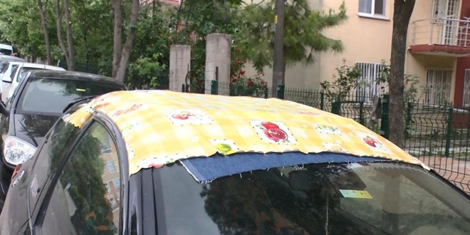 İstanbul'da Sunroof'u çalınan araca masa örtülü çözüm
