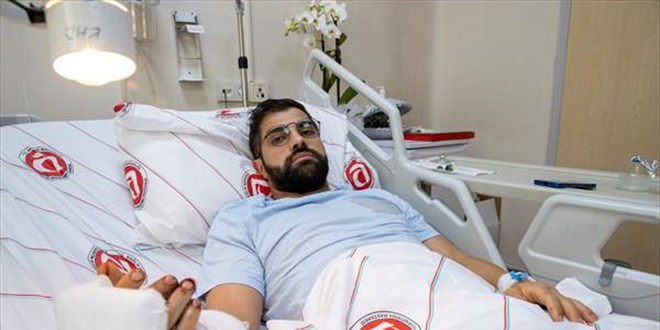 Saldırıya uğrayan doktor: Mesleği bırakmayı ciddi anlamda düşünüyorum