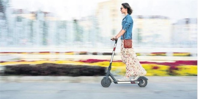 Beş firmaya e-skuter belgesi