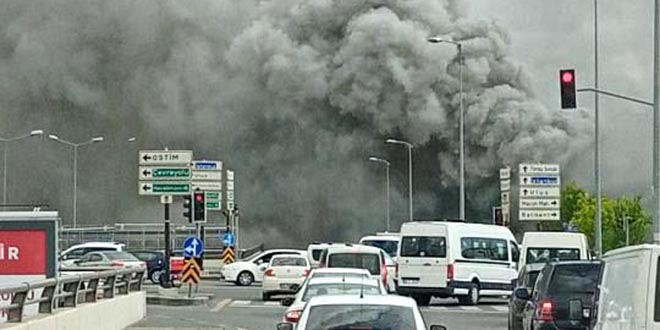 Ankara'da yangın paniği! Bulvar, çift taraflı trafiğe kapatıldı